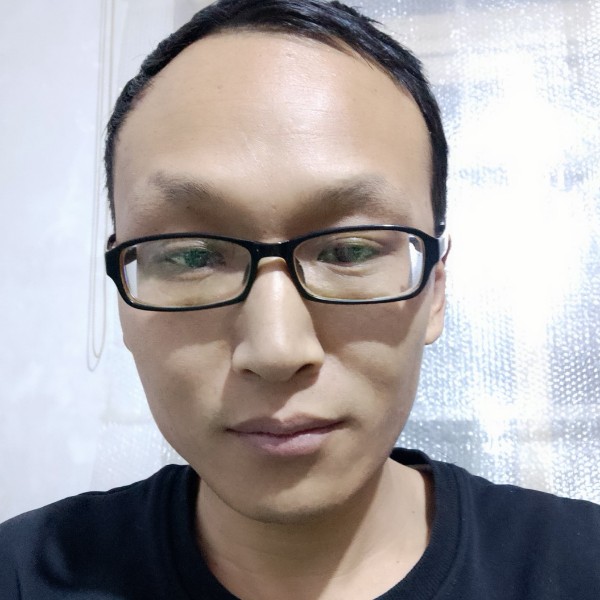 金毛保卫忧伤的照片