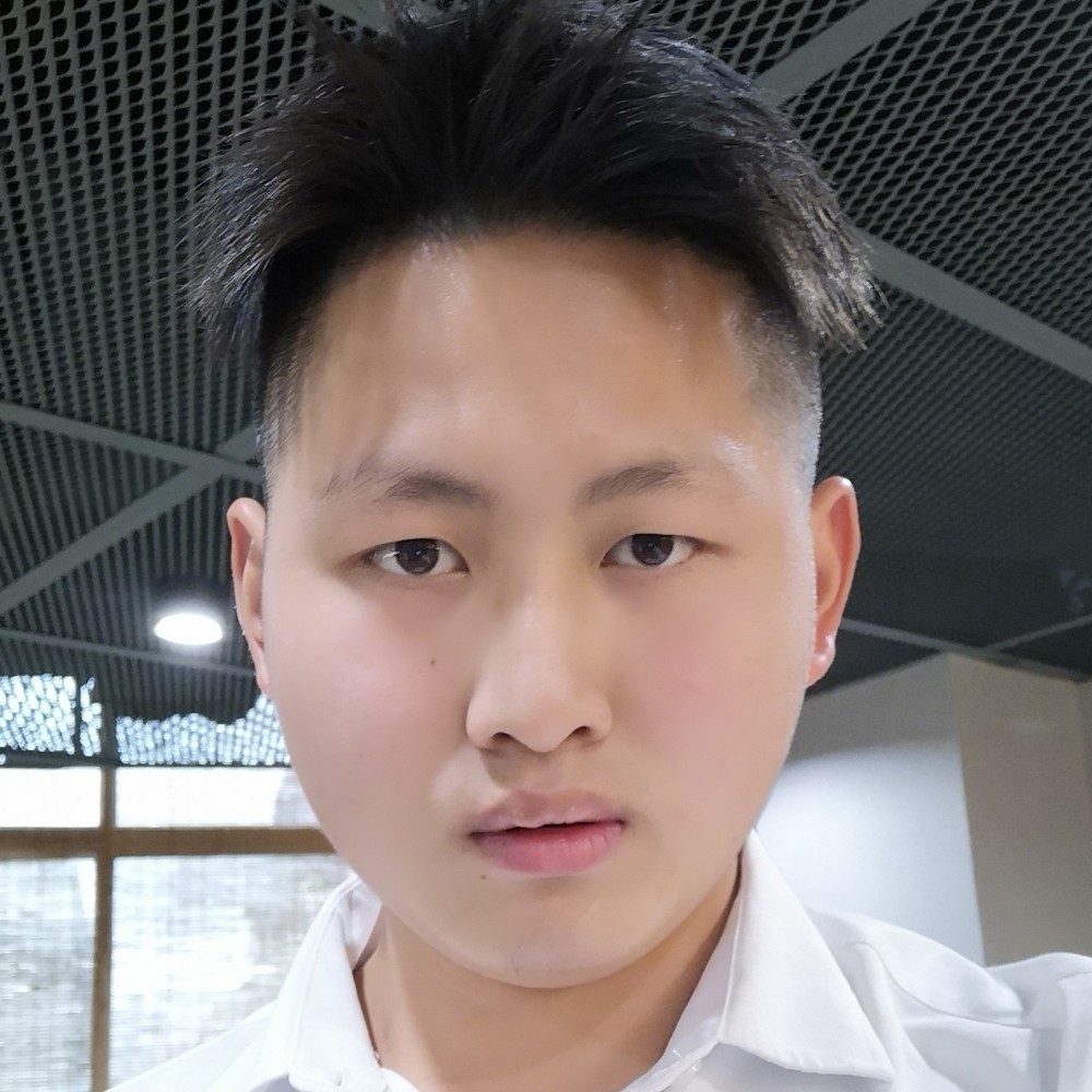 激情挽手河马的照片