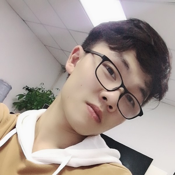云撤的照片