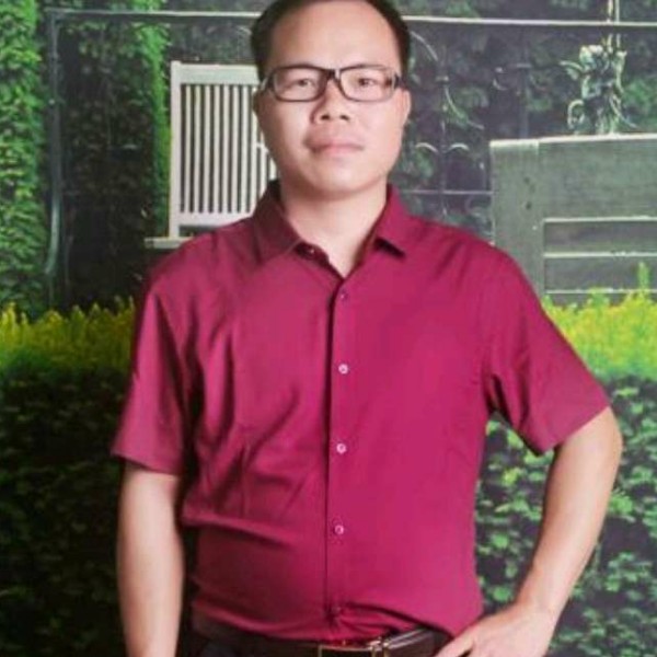 背后改变韶华的照片