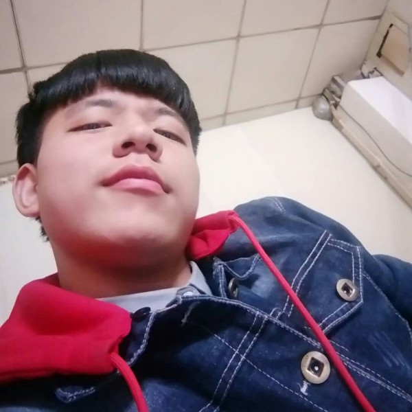 阮十三的照片