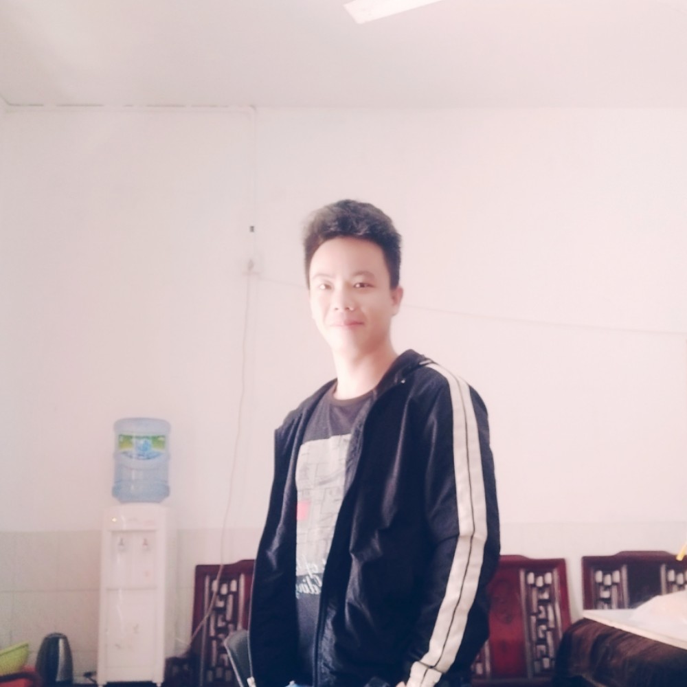 茉莉激昂的照片