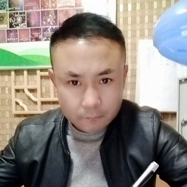 阿波罗lijun的照片