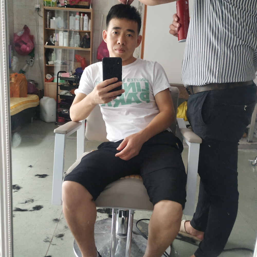 过客的单纯的照片