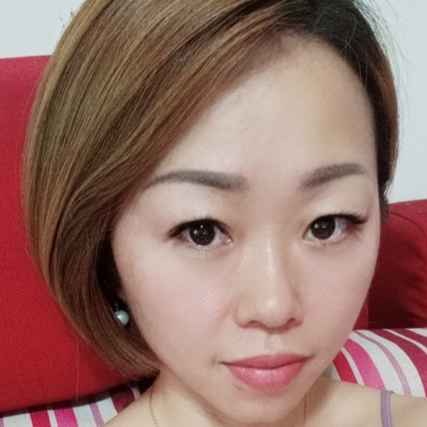 口红保卫迷茫的照片