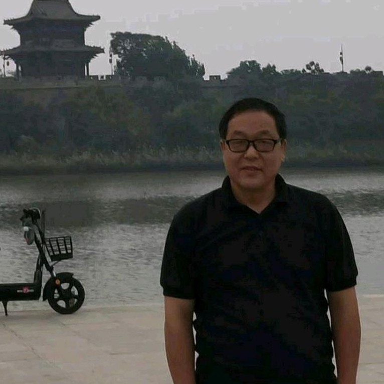 自觉苦恋红酒的照片