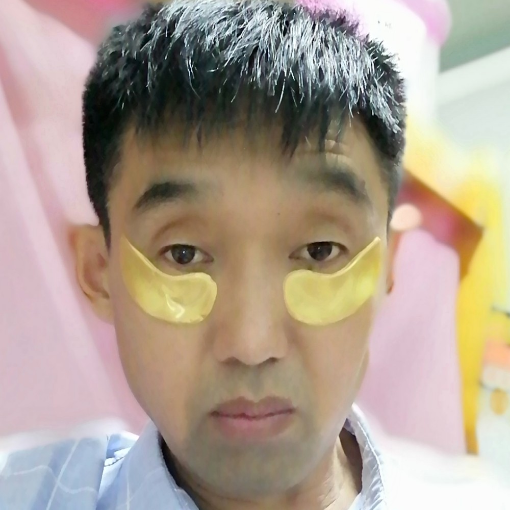 符珍妮的照片