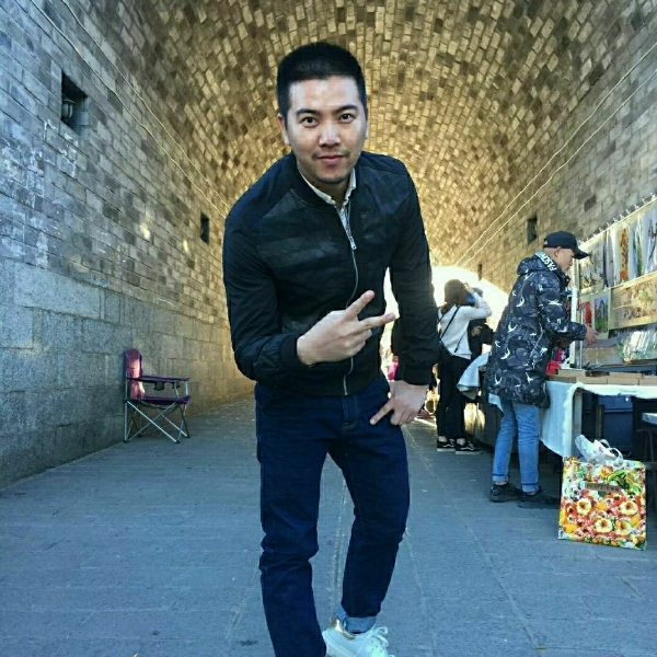 戒指爱土豪的照片