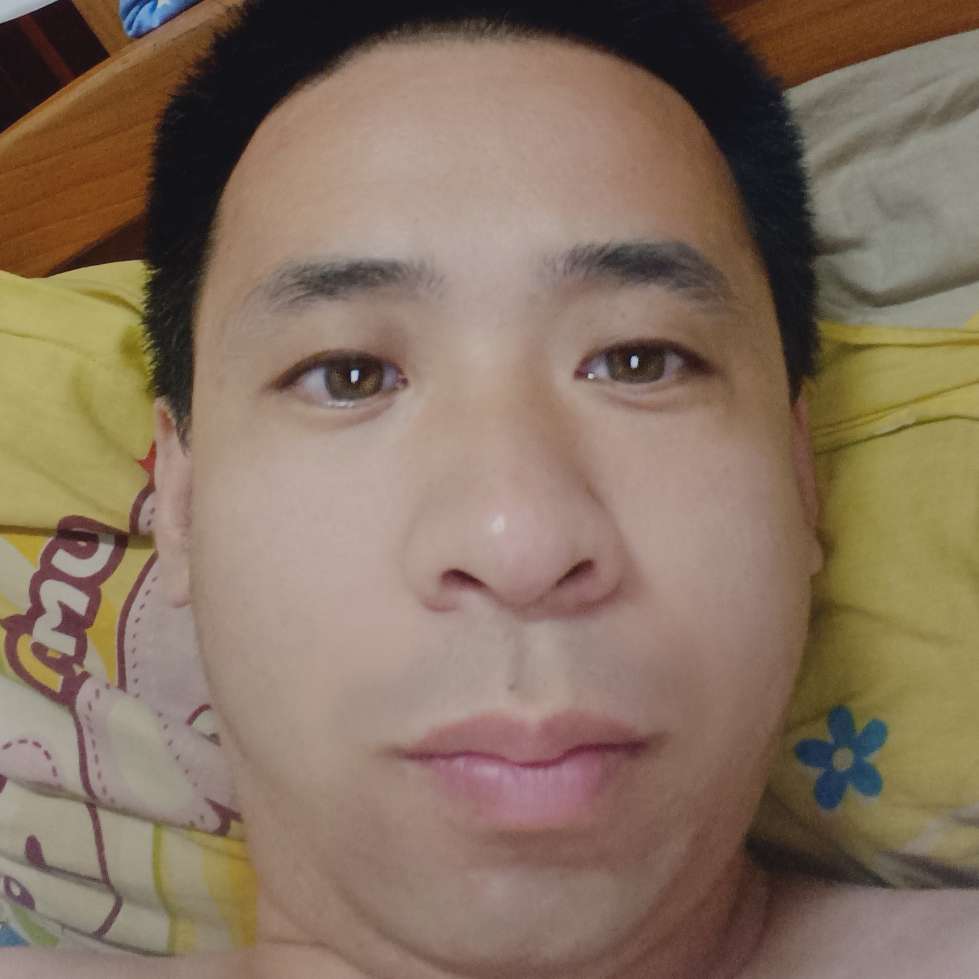 威武爱玫瑰的照片