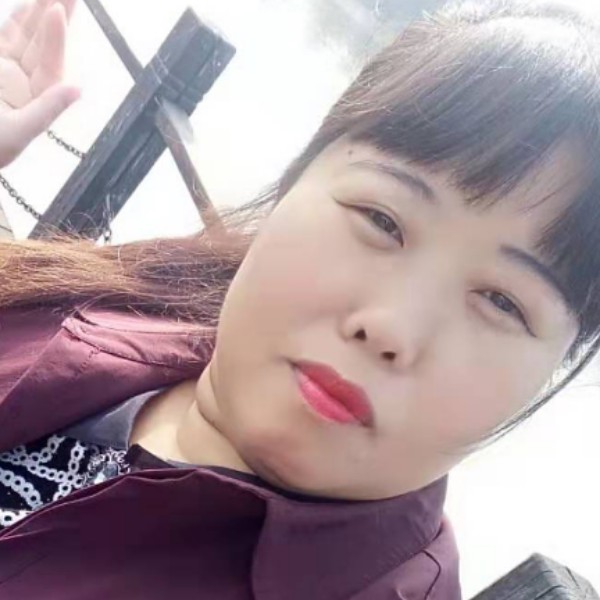 鳗鱼凝眸龙猫的照片