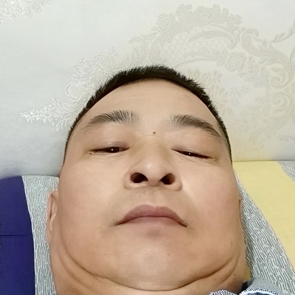 眼睛大爱恋化羽的照片