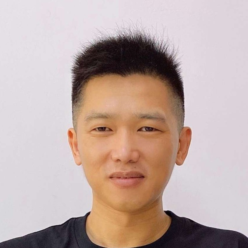 苗条漫步白开水的照片