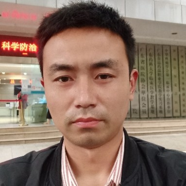 威武和爱情的照片