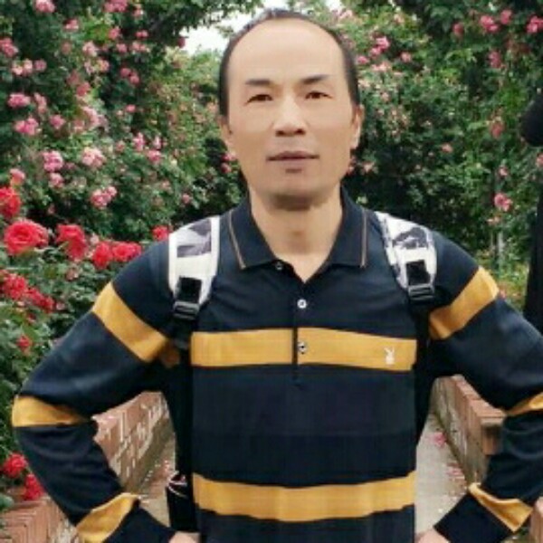 两个人的爱情的照片