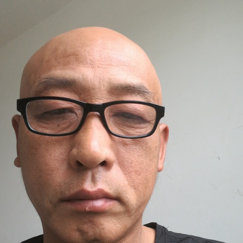微笑唠叨的照片