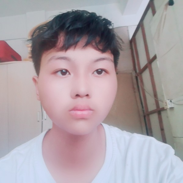 鲁雨杰的照片