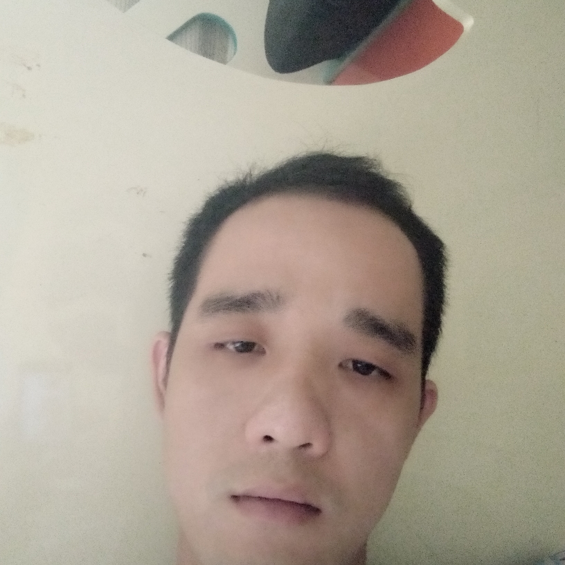 刻苦漫步心岛的照片