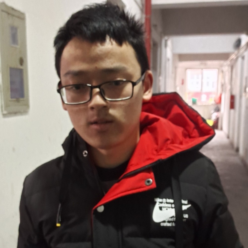 梁泽生的照片