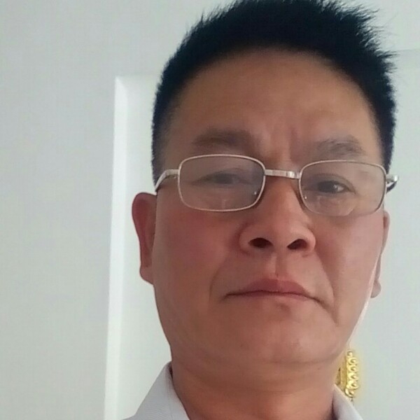 吴铭章的照片