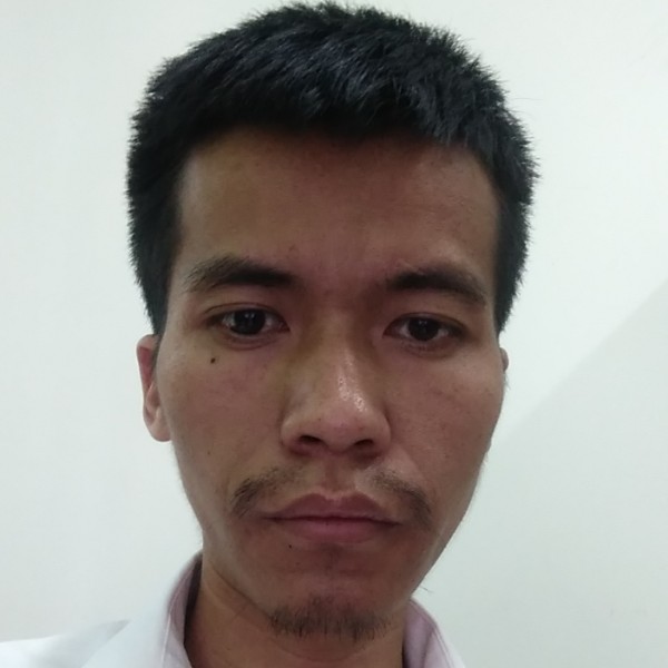 周斌，的照片