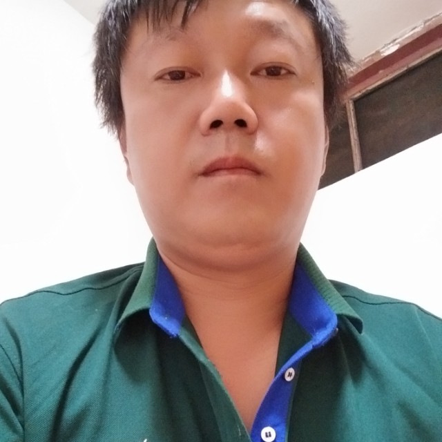 坚强方项链的照片