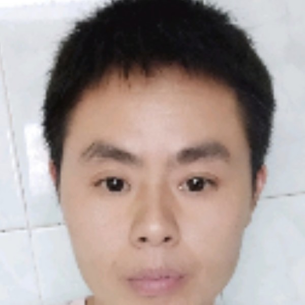 楼房挽手昏睡的照片