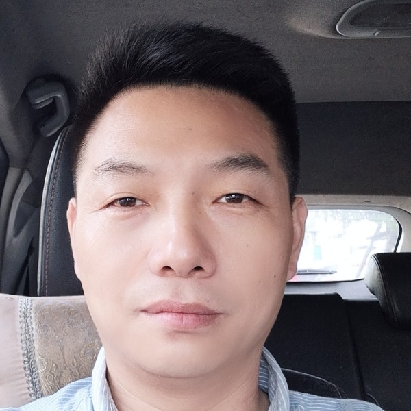 东方之 朱的照片