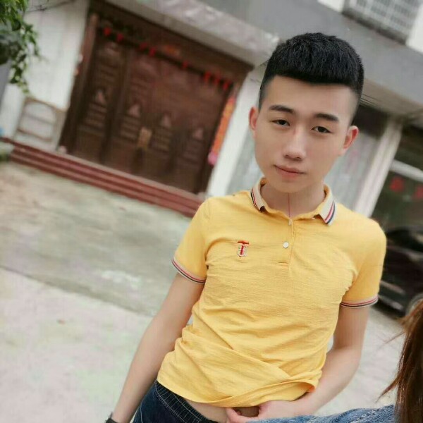 你的绿箭*的照片