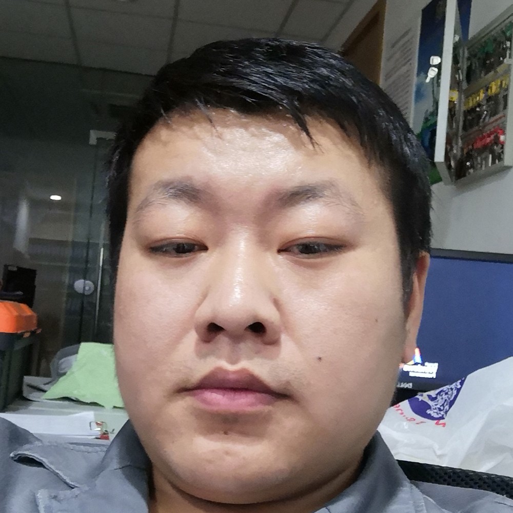 听话笑小笼包的照片