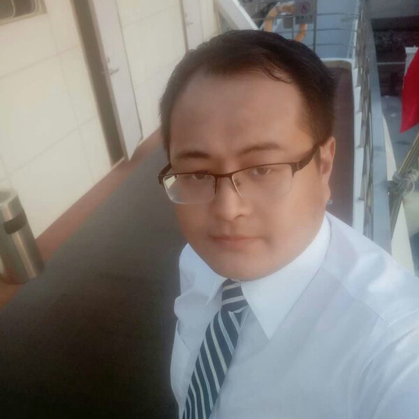 小白菜蹁跹谁的照片