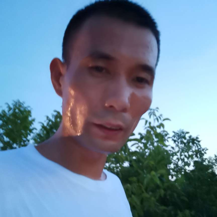 奋斗那春华的照片