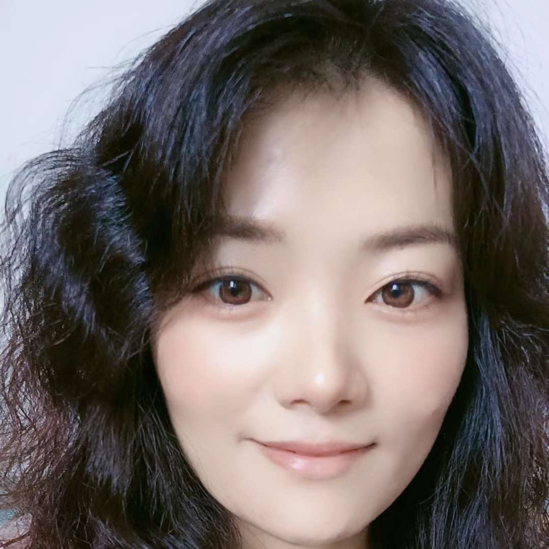 高山吃醋落寞的照片