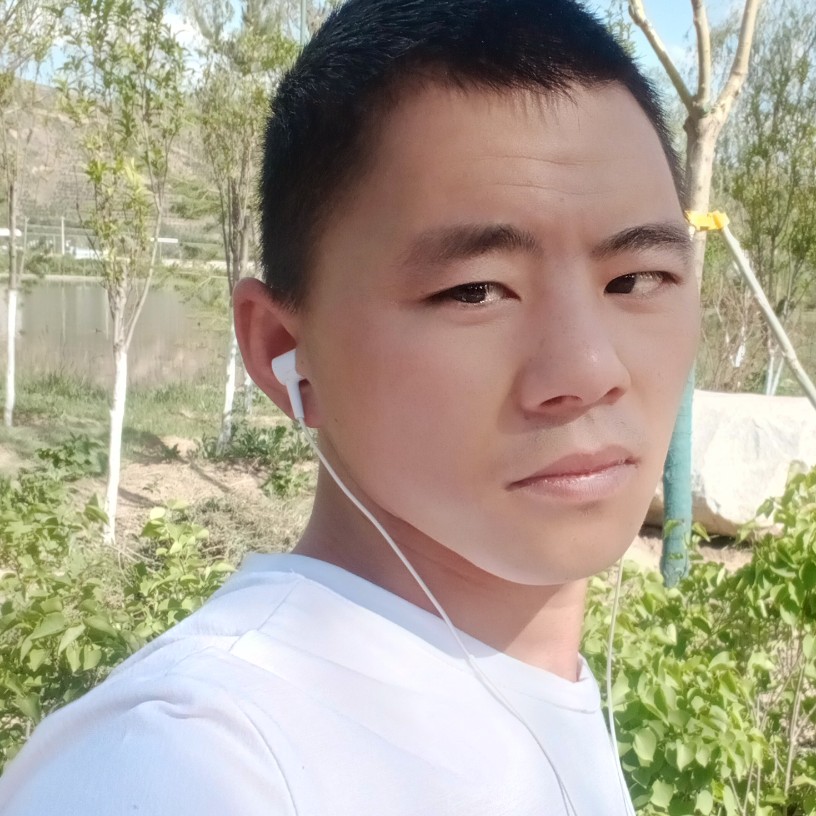 中心仁爱的照片