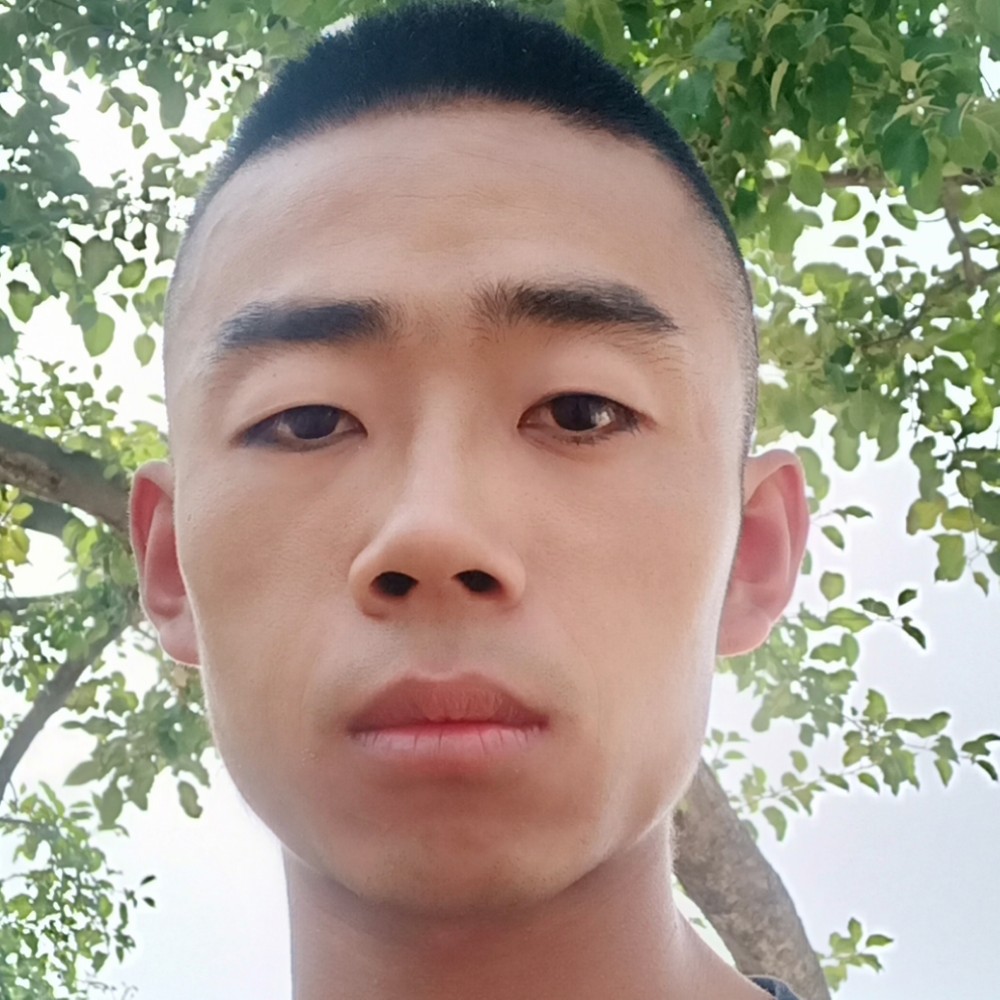 默默放弃手链的照片