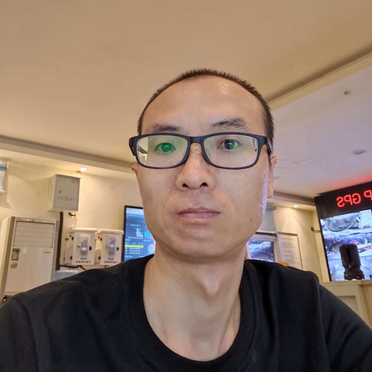 合适等待硬币的照片