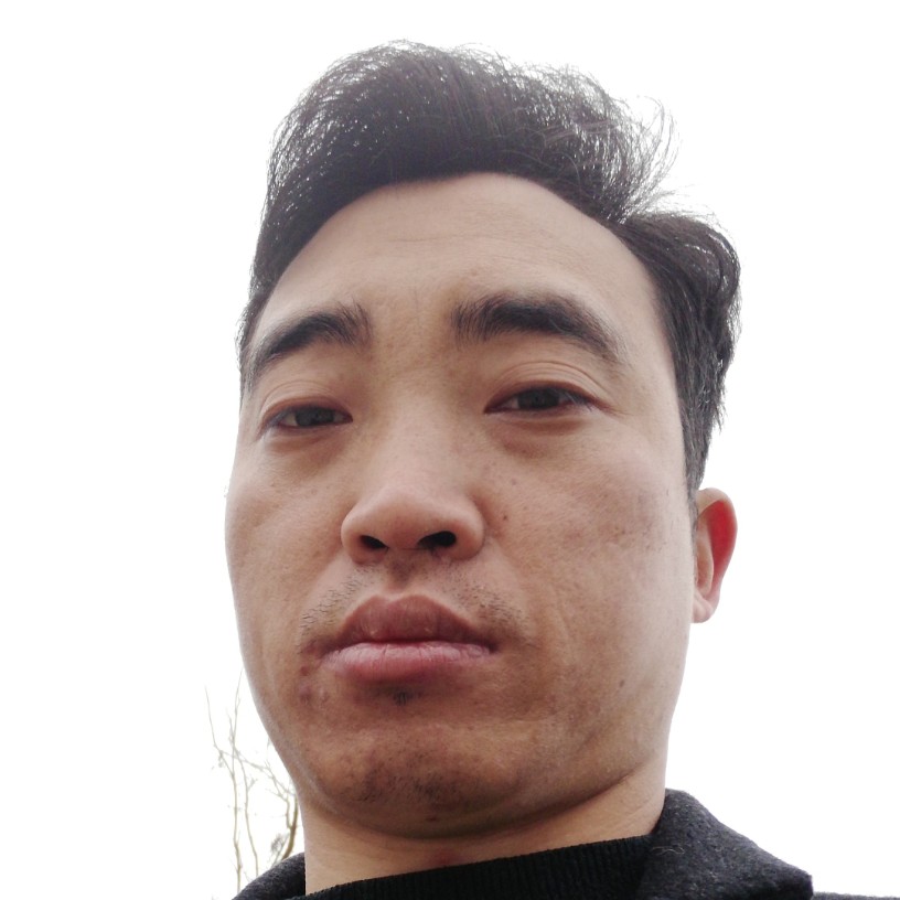 胡前毅的照片