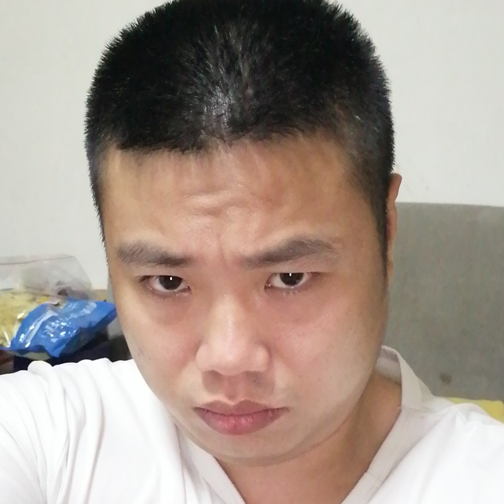 龙少爷lone的照片
