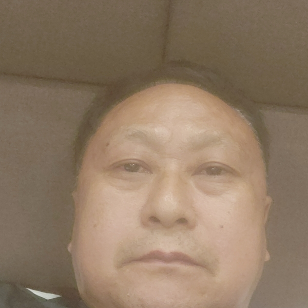 难过請羽裳的照片