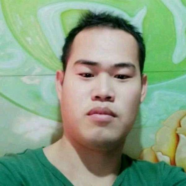 人和福永留的照片