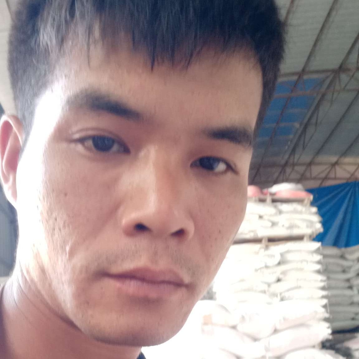 笨笨回首青琯的照片