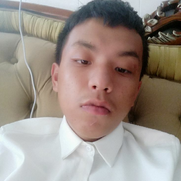为服务拼搏。的照片