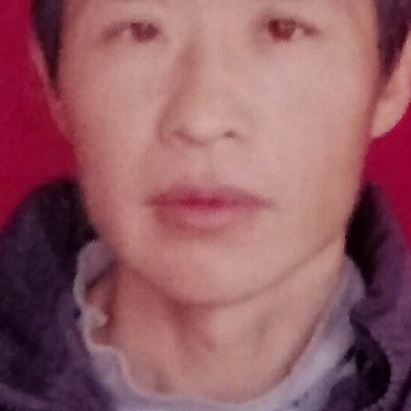 爱笑的春天的照片