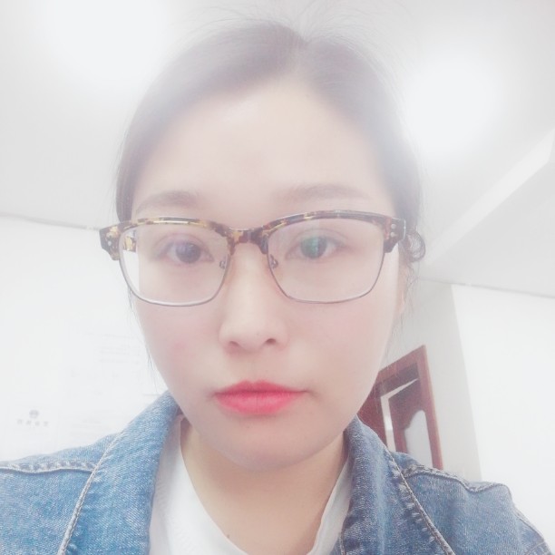 玉米深拥仁爱的照片