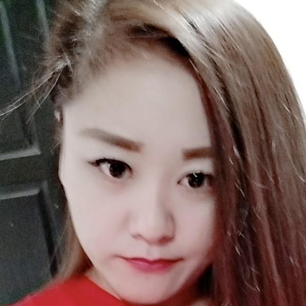 哭泣小天鹅的照片