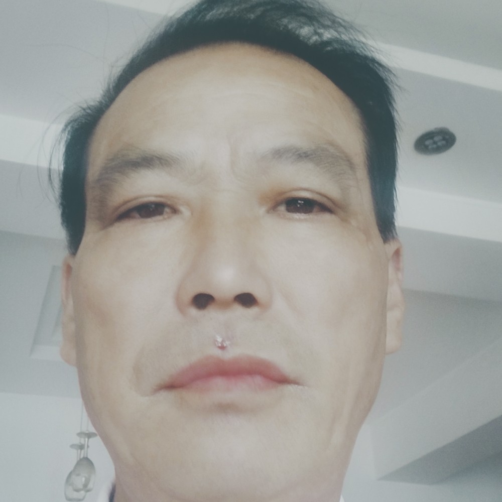 篮天自由的照片