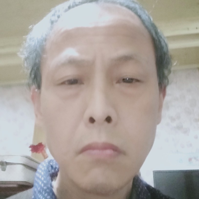 孤独拾忆电话的照片