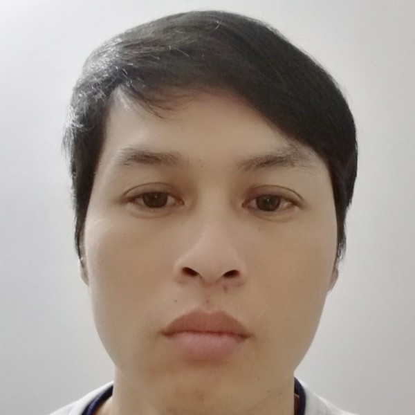 小虾米高高的照片