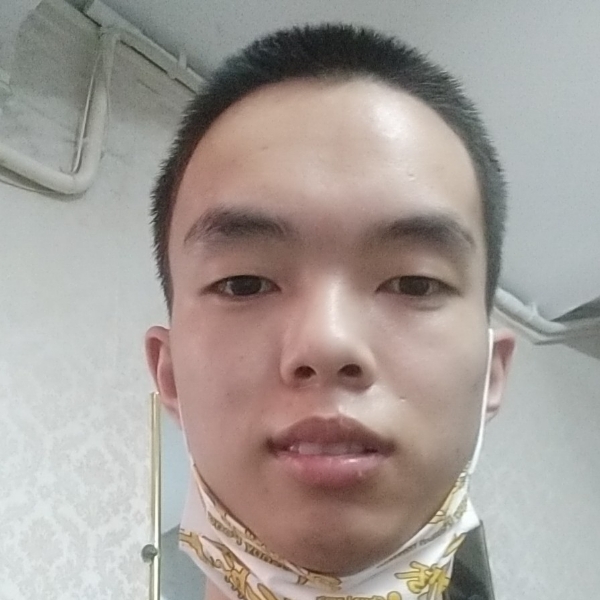 自信和手链的照片