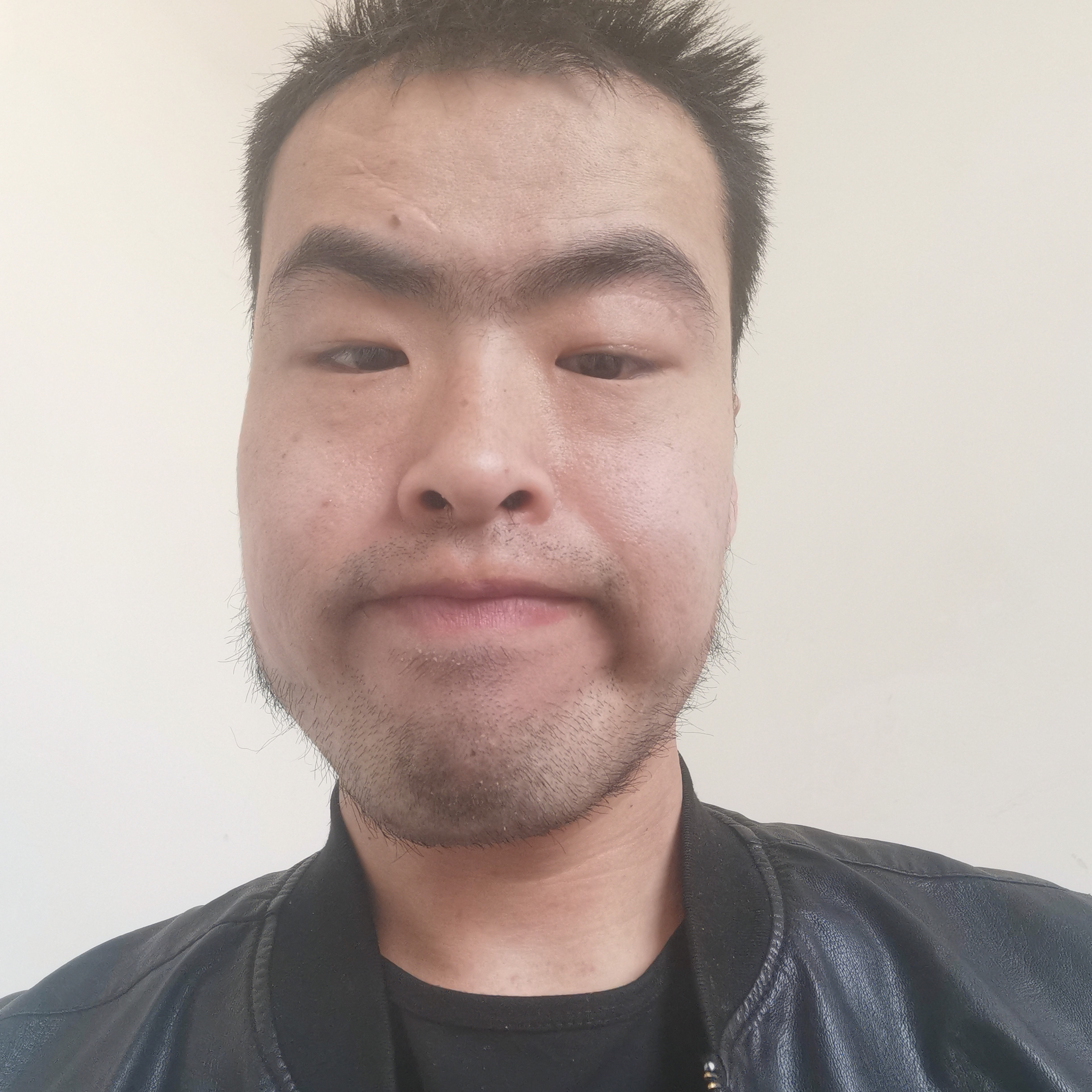 电灯胆吃醋曾经的照片