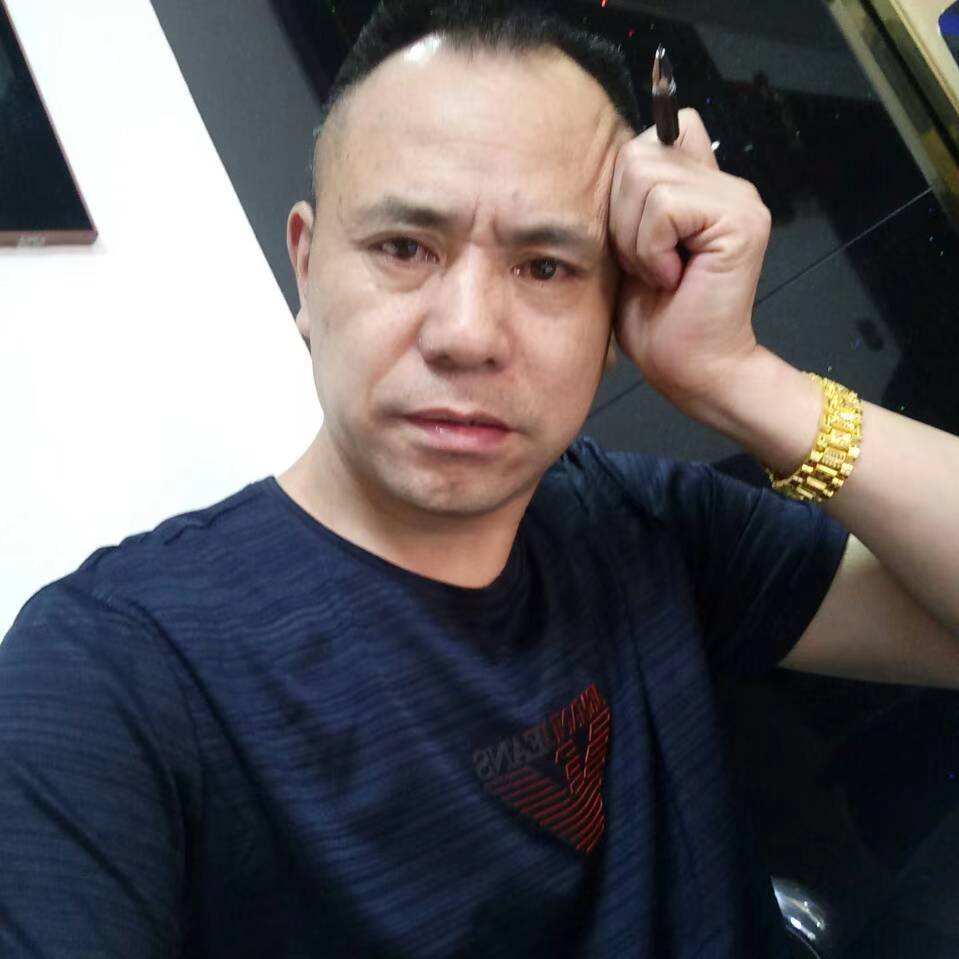 奇少爷的照片